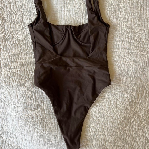 MAI Swim One Piece - Picture 4 of 6